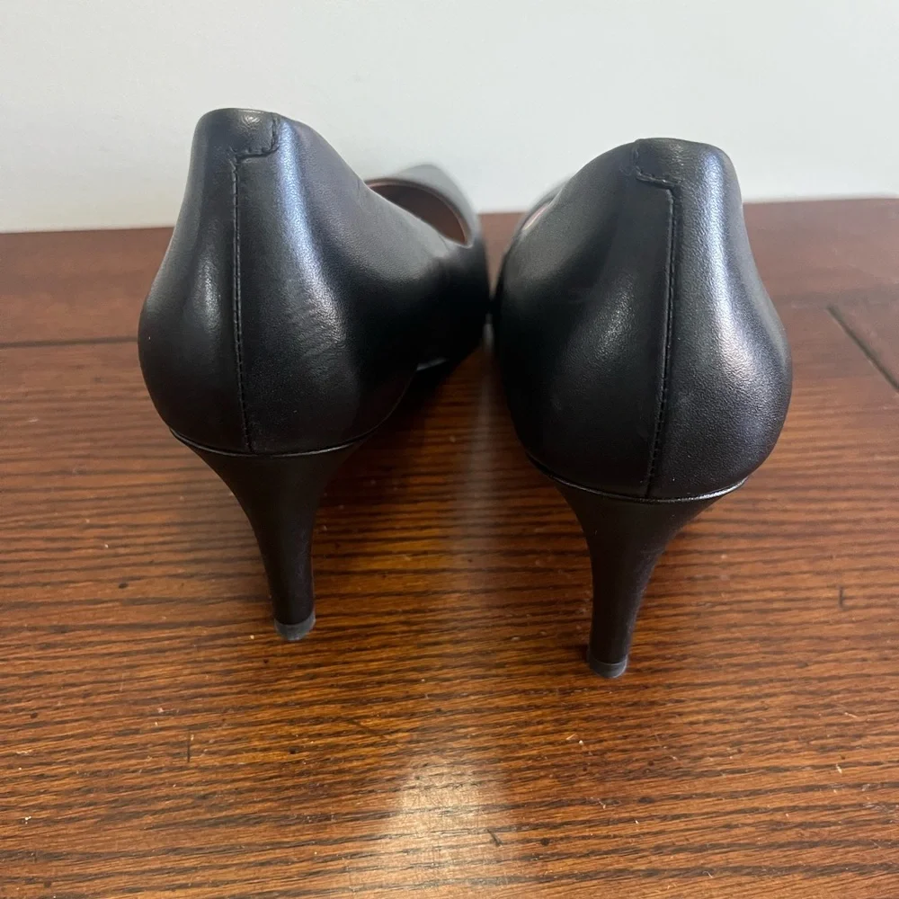 Cole Haan‎ Classic Black Women's Heels pumps NEW